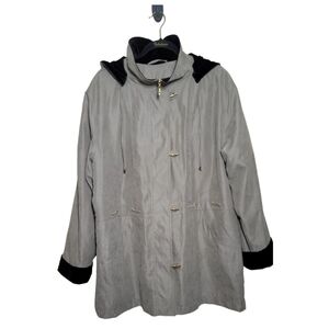 Weather Tamer Women’s Large Coat Lined Hooded Removable Lining and Hooded